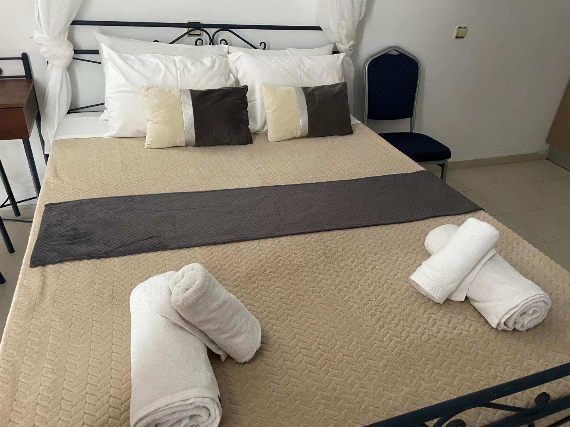 ארכאנגלוס Anastasia Studios, Apartments & Suites מראה חיצוני תמונה